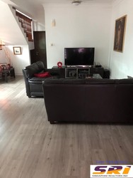 Fernhill Road (D10), Terrace #204577401